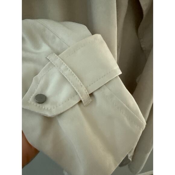 Aritzia Babaton Lawson Lightweight Trench Coat Cream Size Large - Picture 9 of 12